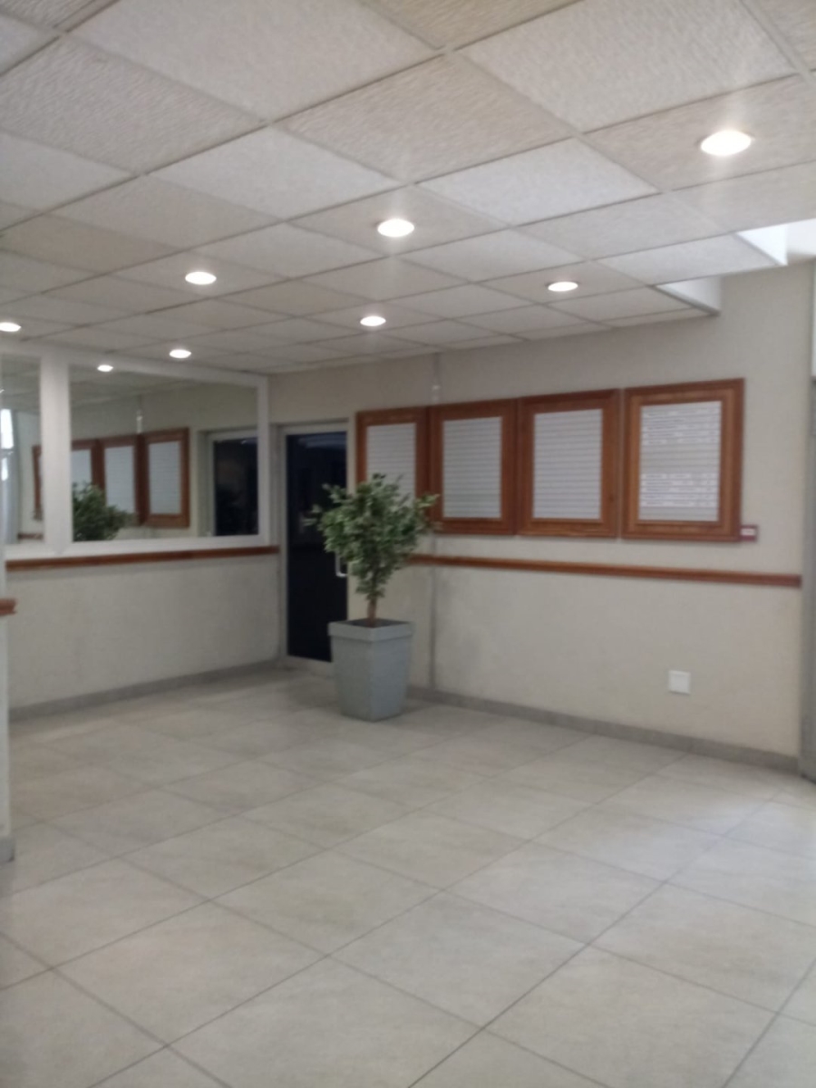 2 Bedroom Property for Sale in Wynberg Western Cape